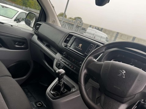 Peugeot Expert 1.5 BlueHDi 1000 Professional Premium Standard Panel Van 6dr Diesel Manual 20