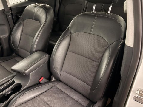 Kia Niro 1.6h GDi 2 DCT Euro 6 (s/s) 5dr 8