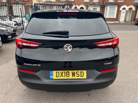 Vauxhall Grandland X 1.2 Turbo SE Auto Euro 6 (s/s) 5dr 5