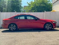 Volvo S60 2.0 B5 MHEV R-Design Saloon 4dr Petrol Hybrid Auto Euro 6 (s/s) (250 ps) 6