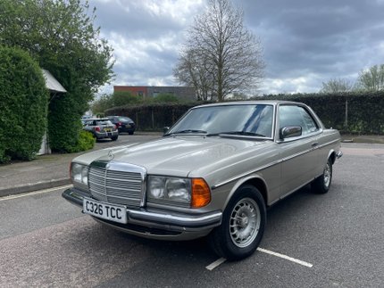 Mercedes-Benz W123 280CE 5