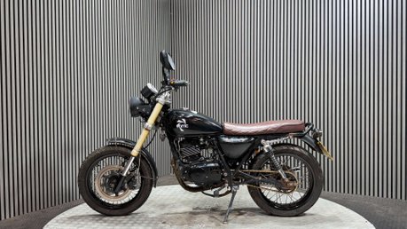 Herald Motor Co Cafe 2014 xf 125CC PROJECT 4