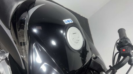 Honda CBF125 CBF125 2012 ONLY 5K MOT SERVICED ICONIC LEARNER BIKE 125CC 35