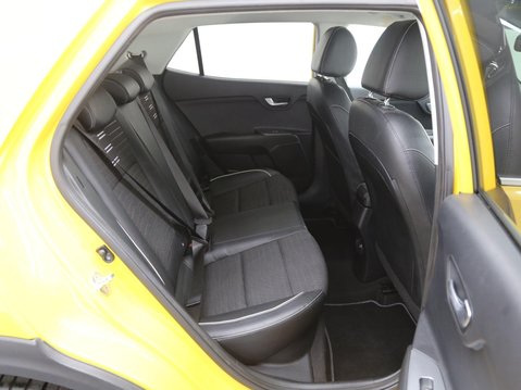 Kia Stonic 1.0 T-GDi MHEV GT-Line S Euro 6 (s/s) 5dr 23