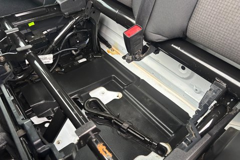 Ford Transit 350 Drw L2 130 ps Single Cab Tipper - Air Con / Tow Axle 17