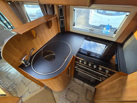 Auto-Trail Savannah Motor Home 27