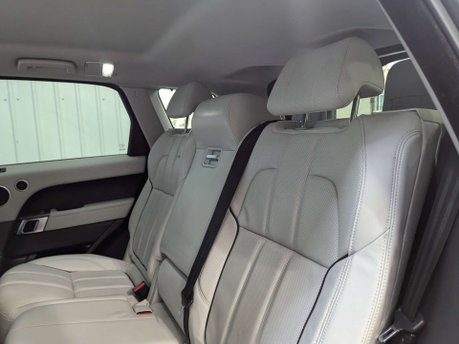 Land Rover Range Rover Sport 3.0 Range Rover Sport HSE SDV6 Auto 4WD 5dr 64