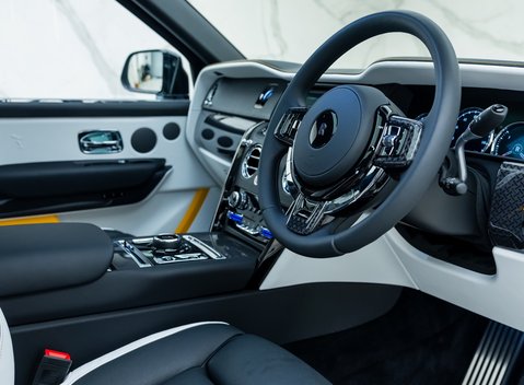 Rolls-Royce Cullinan Black Badge 12