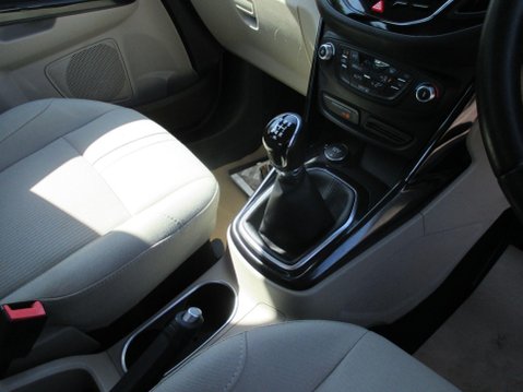 Ford B-Max 1.0T EcoBoost Titanium Navigator Euro 6 5dr 22