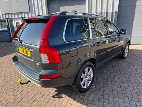 Volvo XC90 2.4 D5 SE Lux Geartronic AWD 5dr 17