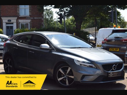 Volvo V40 2.0 V40 R-Design D2 5dr
