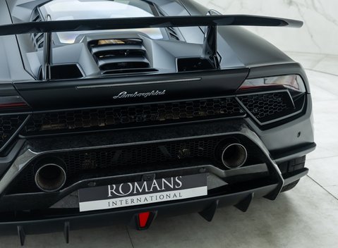Lamborghini Huracan LP 640-4 PERFORMANTE 24