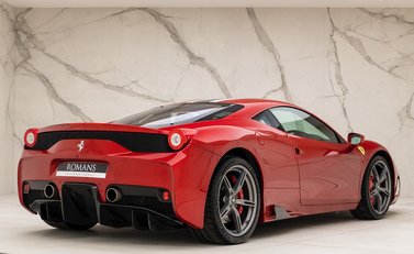 Ferrari 458 Speciale 7