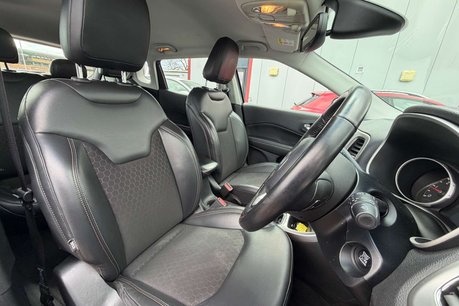 Jeep Compass 1.6 MultiJetII Longitude SUV 5dr Diesel Manual Euro 6 (s/s) (120 ps) 18