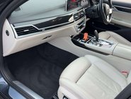 BMW 7 Series 3.0 730d M Sport Auto 4dr 3