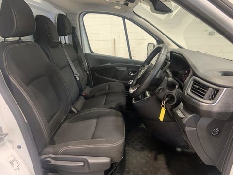 Nissan Primastar DCI TEKNA L2H1 16