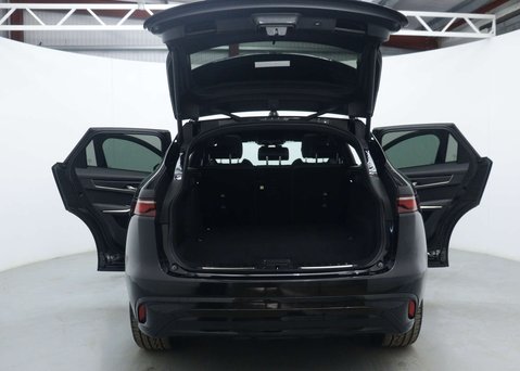Jaguar F-Pace 2.0 P400e 17.1kWh R-Dynamic Black SUV 5dr Petrol Plug-in Hybrid Auto AWD Eu 60