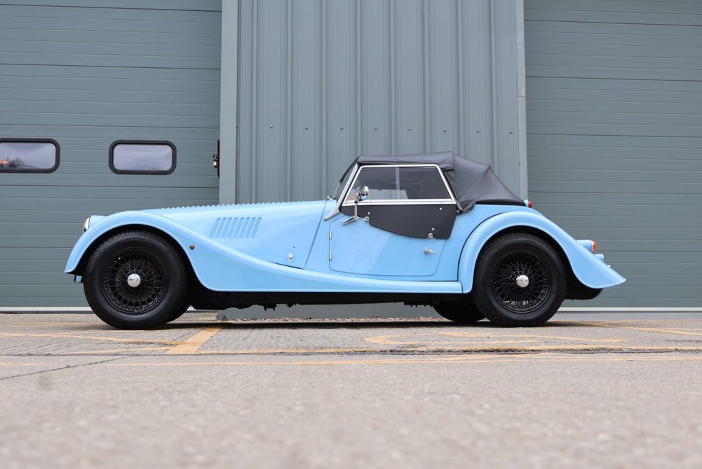 Morgan 4/4 4300 miles from new stored in a heated garage  STUNNING COLOUR COMBO 15