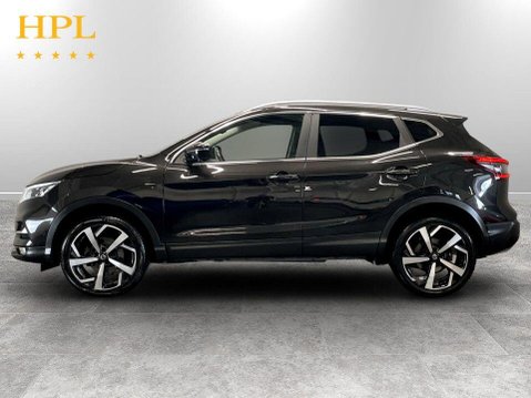 Nissan Qashqai 1.3 DIG-T Tekna SUV 5dr Petrol Manual Euro 6 (s/s) (140 ps) 4