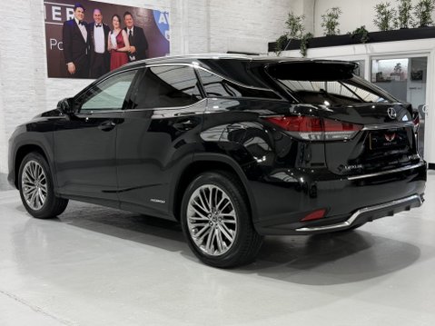 Lexus RX 450H TAKUMI 9