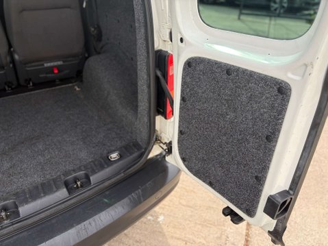 Volkswagen Caddy 2.0 Caddy C20 Startline TDI 21