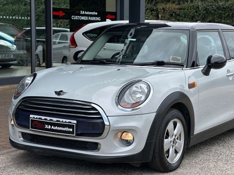 Mini Hatch 1.5 Cooper Auto 5dr 3