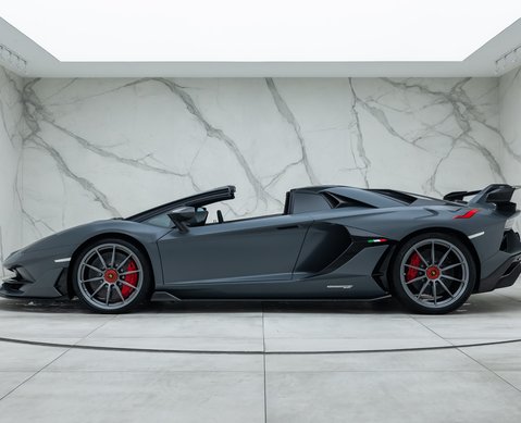 Lamborghini Aventador SVJ LP 770-4 ROADSTER 