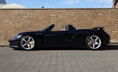 Porsche Carrera GT 14