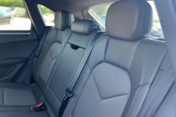 Porsche Macan PDK 44