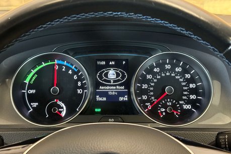 Volkswagen Golf e-Golf Hatchback 5dr Electric Auto (115 ps) 62