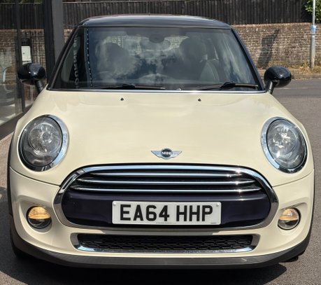Mini Hatch Cooper 1.5 Petrol Automatic Chili Media XL 3 door- SAT NAV+LEATHER £20 tax 6