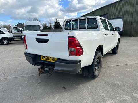 Toyota Hilux ACTIVE 4WD D-4D DCB 5