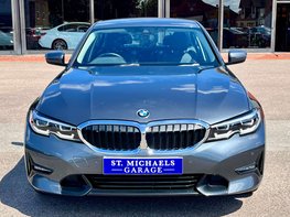 BMW 3 Series 2.0 320i Sport Auto 4dr 5