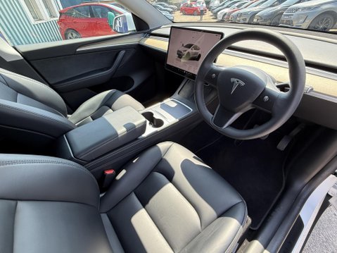 Tesla Model Y (Dual Motor) Long Range SUV 5dr Electric Auto 4WDE (384 bhp) 2