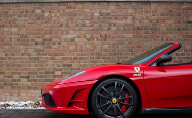 Ferrari 430 Scuderia Spider 16M 23