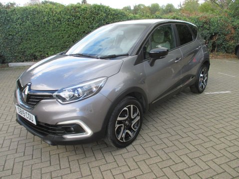 Renault Captur 0.9 TCe ENERGY Iconic Euro 6 (s/s) 5dr 2