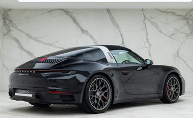 Porsche 911 Targa 4S (992) 24
