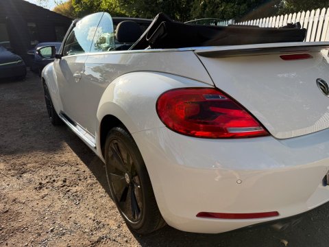 Volkswagen Beetle SPORT TDI BLUEMOTION TECHNOLOGY DSG 55
