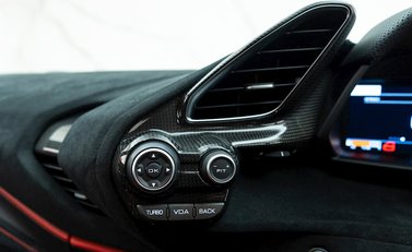 Ferrari 488 Pista 14