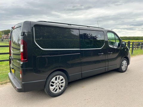 Renault Trafic 1.6 dCi ENERGY 29 Sport Nav Crew Van LWB Euro 6 (s/s) 6dr 18