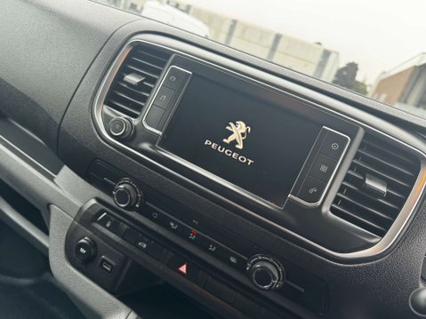 Peugeot Expert 1.5 BlueHDi 1000 Professional Premium Standard Panel Van 6dr Diesel Manual 22