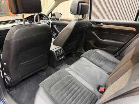 Volkswagen Passat 2.0 TDI BlueMotion Tech GT Euro 6 (s/s) 5dr 51