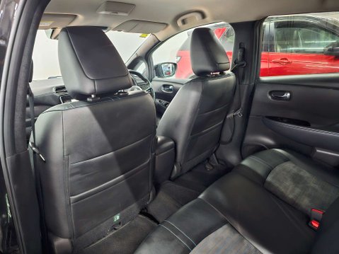 Nissan LEAF N-Connecta 5dr 21