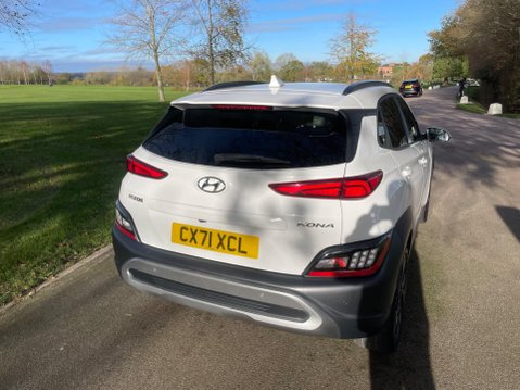 Hyundai KONA 1.0 T-GDi MHEV Premium Euro 6 (s/s) 5dr 8