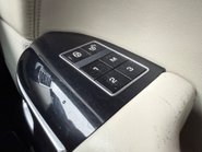 Land Rover Range Rover 3.0 TDV6 AUTOBIOGRAPHY 30