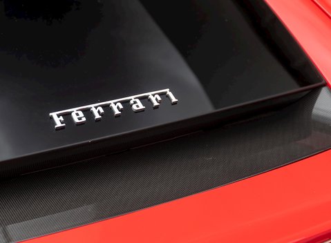 Ferrari 812 Superfast 31