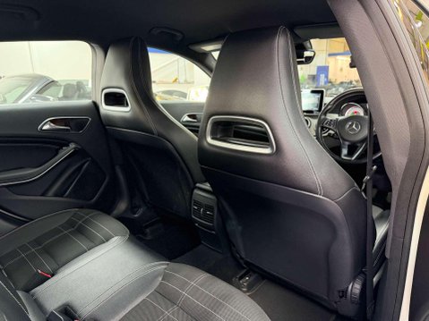 Mercedes-Benz CLA Class 2.1 CLA200d Sport Shooting Brake 5dr Diesel Manual Euro 6 (s/s) (136 ps) 35