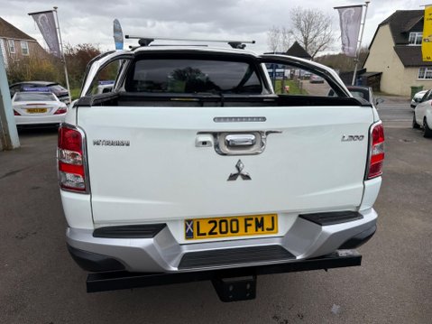 Mitsubishi L200 2.4 DI-D DC Barbarian 4WD Euro 5 4dr 11