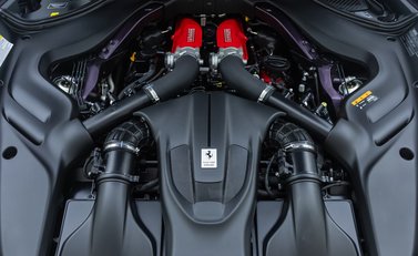 Ferrari Roma SPIDER 49