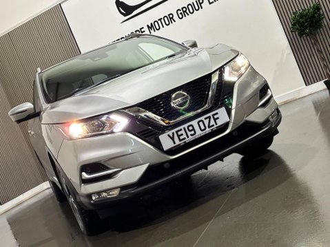 Nissan Qashqai 1.5 dCi N-Connecta Euro 6 (s/s) 5dr 45